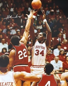 Hakeem Olajuwon Signed Autographed 16x20 Photo JSA Authen Houston Rockets #4 - Picture 1 of 2