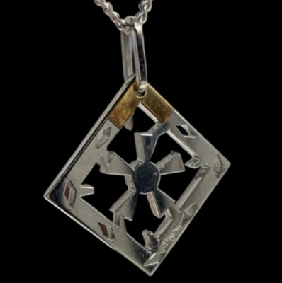 COLLANA UOMO DONNA SOLE RAGGI ROMBOIDALE COLOR ARGENTO DORATO ACCIAIO INOX L44CM - Immagine 1 di 4