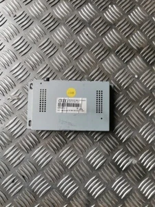 Radio sintonizador Audi Q7 DAB 4E0035563 4E0910563C KENWOOD - Imagen 1 de 5