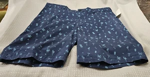 Izod Saltwater Shorts Mens Size 34 Blue All Over Pineapple Flamingo Martini NWT - Bild 1 von 7