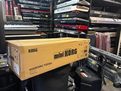 mini Korg 700sm Analog 37 key KEYBOARD SYNTHESIZER,NEW   ARMENS - Image 1 of 2