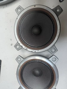 Sony SS-U65 two midranges good parts - Picture 1 of 7