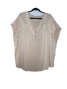 Camiseta Torrid Súper Suave Tejida Marfil Manga Corta Cuello en V Boho Encaje Talla 2X Plus - Imagen 1 de 9