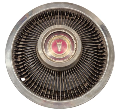 1968-1969 Ford Fairline & Torino Vintage Wheel Cover Hubcap Hub Cap OEM Red - Image 1 of 4