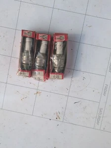 champion spark plug D21 Three Units - Picture 1 of 1