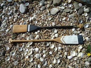 2 X Boat Paddles Oars Wooden Nautical Beach Seaside Sea Wall Display Art Tiki AI - Picture 1 of 10