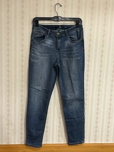 1822 Denim Adrianna Damenjeans Größe 10 Medium Wash Mid Rise Stretch - Bild 1 von 8