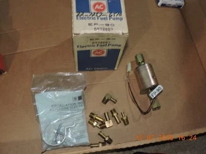 NOS ACDelco GM 12 Volt 3/8" Inline Electric Fuel Pump EP90 6472657 - Picture 1 of 3