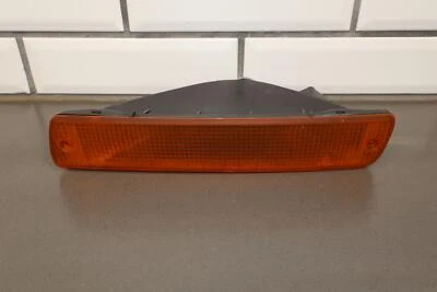 Lámpara de luz de estacionamiento montada en cenefa para conductor izquierdo Toyota Land Cruiser 91-97 Foto 1 de 4