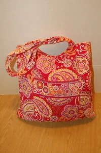 VERA BRADLEY GROSSE RASPBERRY PAISLEY/BLUMEN SCHULTERTASCHE - Bild 1 von 7
