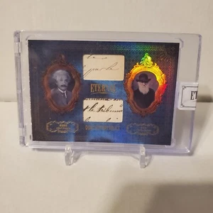 2024 Cortes Eternos Albert Einstein Charles Darwin DOBLE RELIQUIA HISTÓRICA 8/75 - Imagen 1 de 2