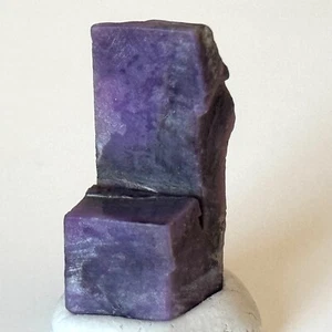 SUGILITE ROUGH GEM SOUTH AFRICA RARE-GEL - Picture 1 of 8