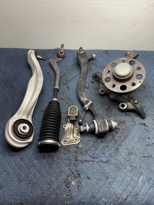 W218 12-18 Mercedes CLS Class Front Left Upper & Lower Control Arm Set 4 pcs - Image 1 of 4