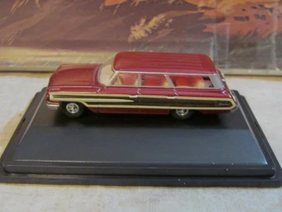 NUEVO LANZAMIENTO 1/87 HO Oxford 1964 Ford Country Squire Vintage Borgoña 87FC64003 Foto 1 de 4