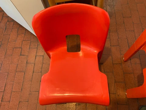 Vintage Joe Colombo Kartell Universale Italian designer chair(s), red Cover
