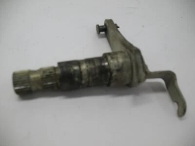 1982 KAWASAKI LTD KZ550 KZ 550 C REAR BRAKE SPINDLE 43004-1013 - Image 1 of 4