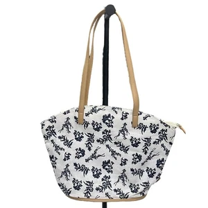 Vera Bradley White Navy Floral Tote Bag Shoulder Purse Travel Coastal Chic - Picture 1 of 7