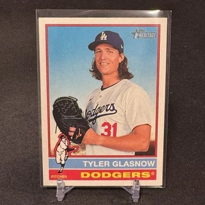 2025 Topps Heritage Error Card Wrong Back Tyler Glasnow/Andrew Abbott #469 SP - Bild 1 von 2