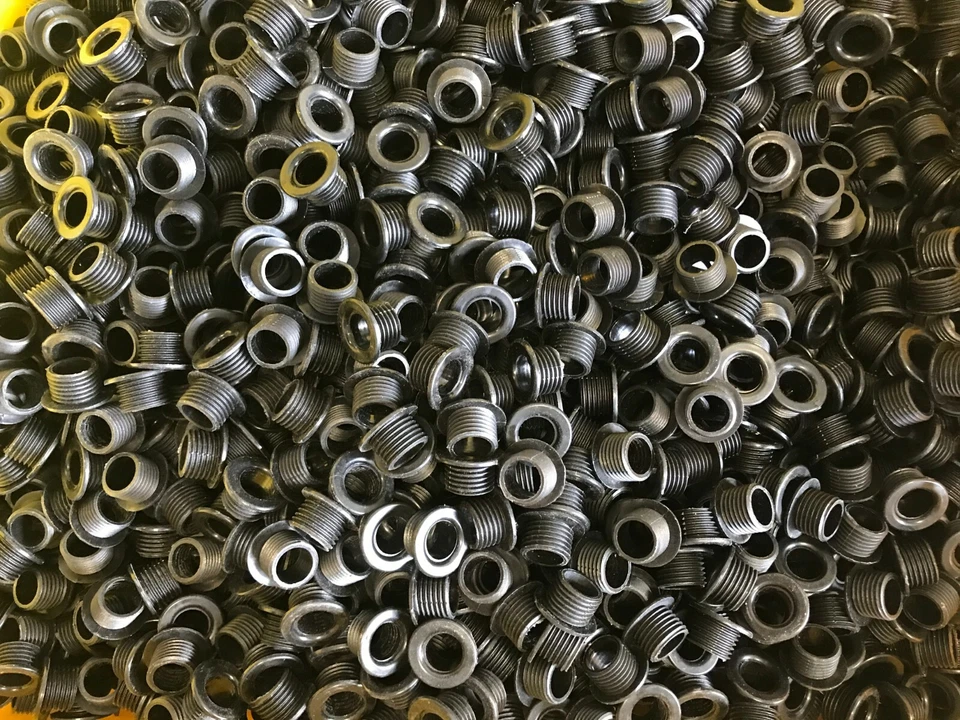 Plastic Screws and Caps for Cords, Black Inside Diameter 2cm - NEW- 4100units/ea - Image 1 of 4