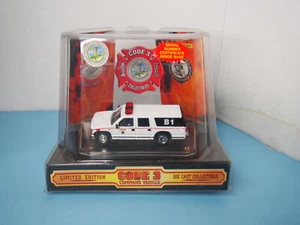New Code 3 Die Cast Fire Department Virginia Beach Depart Of Fire B1 Surburban - Picture 1 of 3