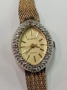 Vintage Helbros Quartz Ladies Dainty Dress Watch *NEW BATTERY* - Picture 1 of 7