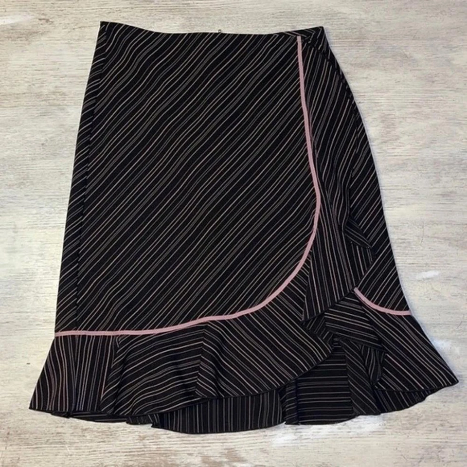 Falda vintage Y2K rosa negra a rayas imitación envoltura volantes hasta la rodilla talla 28 6 Foto 1 de 4