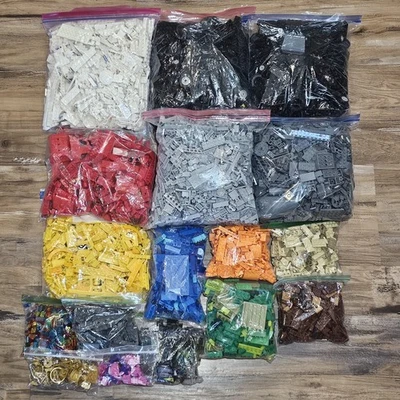 17.25 lbs Lego Building Block Pieces Lot Multicolor Miscellaneous Mixed Toy Bulk - Image 1 of 4