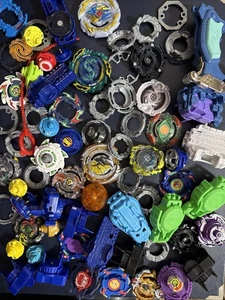 Beyblade Konvolut Takara Tomy + Hasbro Metal Fight Beyblades + String Launcher - Bild 1 von 12