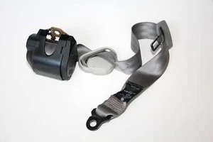 VW Polo III 6N1 Beckengurt Gurtschloss Hinten 6N0 857 713 Gurtpeitsche 6N0857713 - Bild 1 von 12