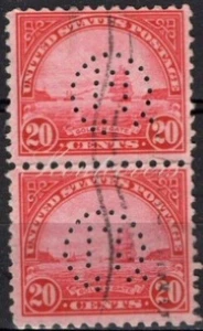 Perfins USA 1923, Sc567 2x 20c Golden Gate Bridge. Used GE Philadelpia - Picture 1 of 3