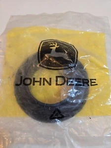 A5157R, R39613, R82873 Fuel Tank Filler Neck Grommet - Fits John Deere Tractor - Picture 1 of 5