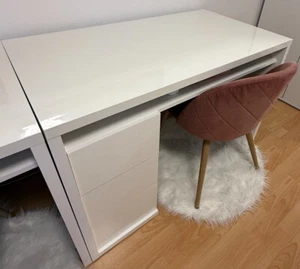 Weißer Hochglanz-Schreibtisch mit 3 Schubladen – 110 x 60 cm – wie neu - Bild 1 von 1