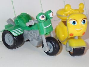 2 Plastic Ricky Zoom Vehicles, Frog Box, Yellow Scooter & Green Trike GC