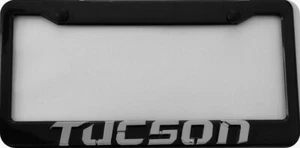 HYUNDAI TUCSON 3D CHROME SCRIPT ABS PLASTIC LICENSE FRAME - Foto 1 di 3