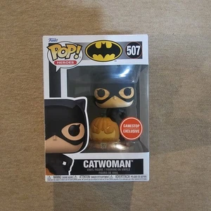 Funko Pop! DC Catwoman with Jack O Lantern #507 GameStop Exclusive Batman - Bild 1 von 5