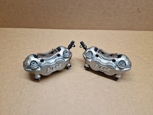 KTM DUKE 790 Front brake calipers Clean pistons 2018 - 2020 - Picture 1 of 11