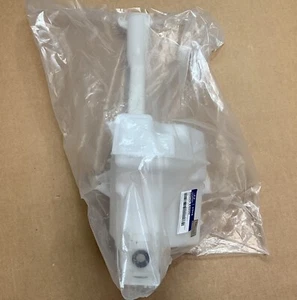 Genuine Windshield Water Reservoir 2016 to 2019 Sonata Hybrid Water Bottle Tank - Picture 1 of 3