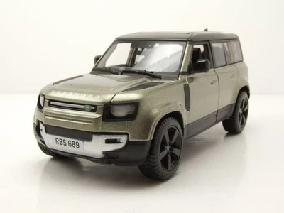 Land Rover Defender 2022 Verde Metallizzato Modellino 1:24 Bburago - Immagine 1 di 4