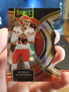 2023 Patrick Mahomes Panini Select Premier Black & Red Prizm Die-Cut Color Match - Bild 1 von 6