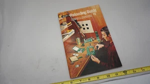 Libro guía de recarga RCBS cuarta edición, 1976 envío gratuito EE. UU. - Imagen 1 de 3