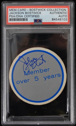 1975 Captain Marvel Jackson Bostwick Signed 2.5" Member Card (PSA/DNA Slabbed) Cover