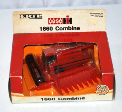 Vintage 1988  1/64 ERTL 1600 Case IH Combine With Both Heads New Factory Sealed - Image 1 of 4