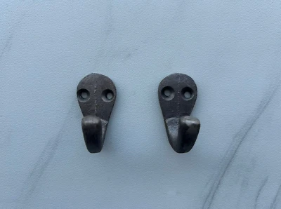 Vintage Style Cast Iron Wall Furniture Coat Robe Hat Cloth Hook Hanger 2Pcs - Image 1 of 4