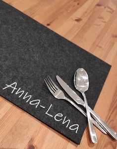 Juego de mesa juego de fieltro personalizable bordado lavable negro - Imagen 1 de 9