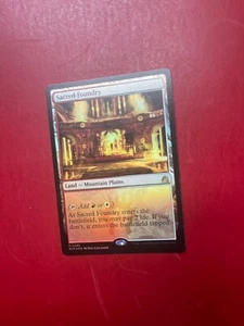 Sacred Foundry MTG Ravnica Remastered NM FOIL - Picture 1 of 1