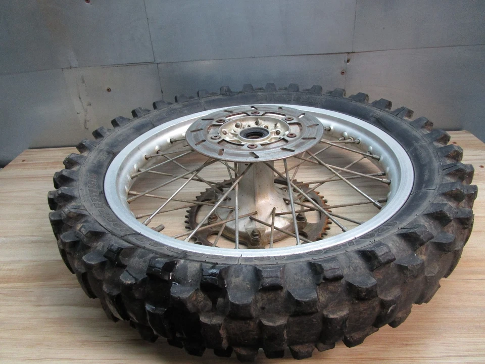 WR 200 YAMAHA * 1992 WR 200R 1992 REAR WHEEL - Image 1 of 1