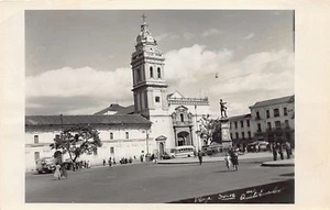 Ecuador - QUITO - Plaza Sucre - POSTAL FOTO - Ed. desconocido - Picture 1 of 2