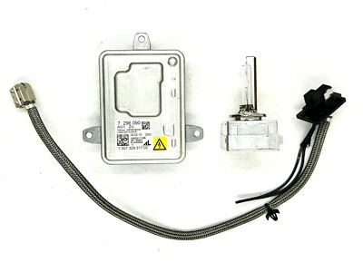 OEM BMW X3 X4 X5 X6 Z4 Xenon HID Headlight Ballast & D1S Bulb 63117296090 - Image 1 of 2