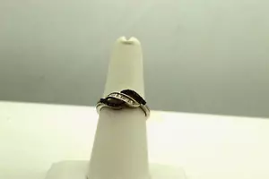 14K white gold ring with sapphire an diamonds baguettes - Picture 1 of 2