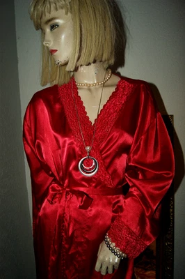 Wirkungsvoller SATIN Negligee - Mantel Morgenmantel Lingerie ROT Spitze M - Bild 1 von 4